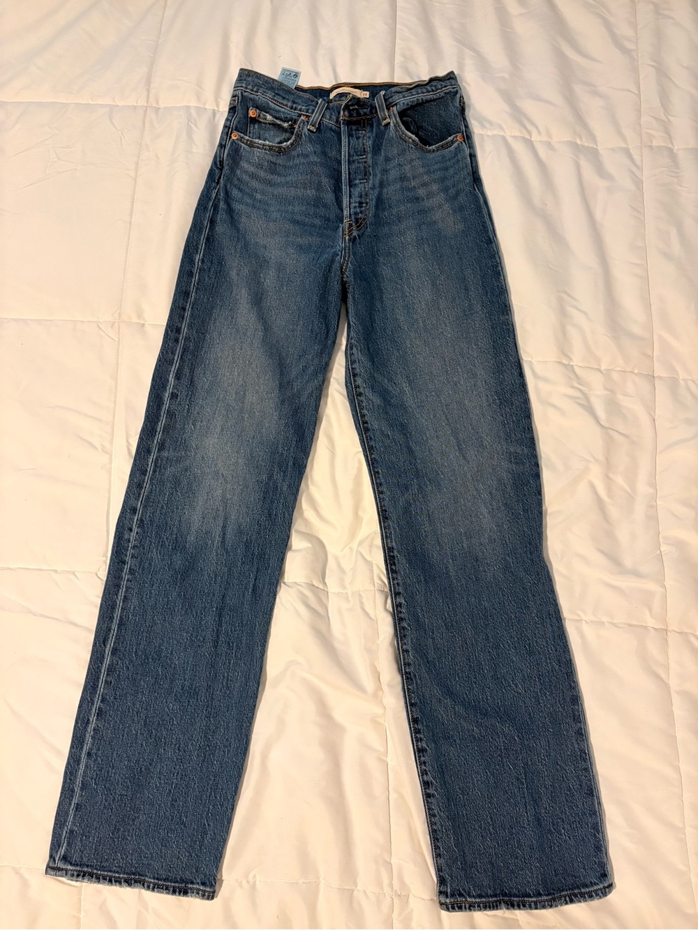 Women’s Levi’s Ribcage Jeans Size 28